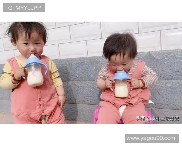 足球明星带娃日常揭秘温馨瞬间与亲子互动的快乐时光