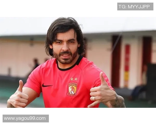 揭开神秘嘉宾面纱足球明星身份引发热议与期待