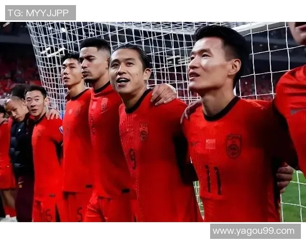 国足迎战越南网红球队激情对决引发球迷热议与期待